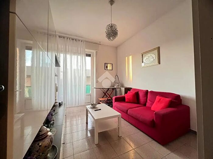 Appartamento bilocale in vendita in Via Dante, Bernareggio