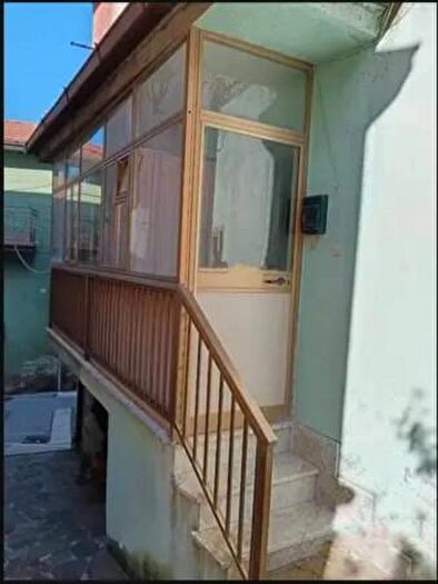 Casa monolocale in vendita in Salita Pozzuoli, Liberi