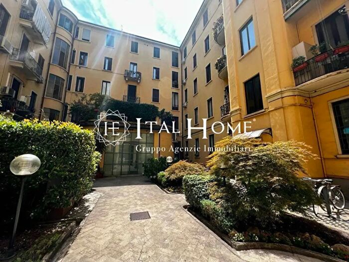 Appartamento monolocale in affitto in Via San Gregorio, Milano