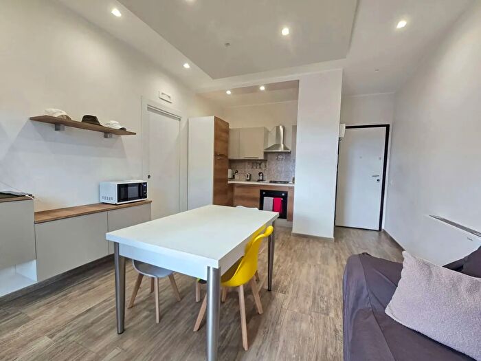 Appartamento quadrilocale in vendita in Traversa VII Viale Crotone, Catanzaro