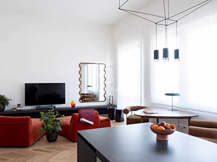 Appartamento con 6 locali in affitto in Via Zanardelli, Lungomare, Viareggio
