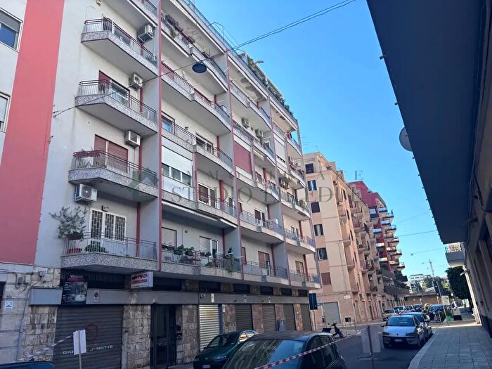 Appartamento quadrilocale in vendita in Via Tenente Casale Y Figoroa, Bari