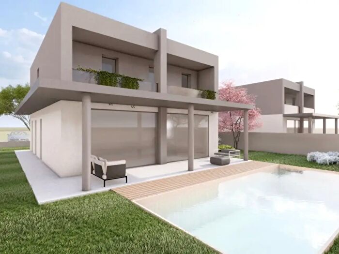 Casa con 5 locali in vendita in Via Martiri Giuliani E Dalmati, Saonara