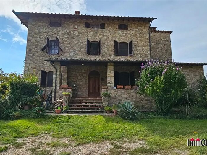 Casa con 10 locali in vendita in Barberino Tavarnelle