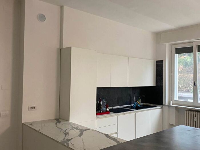 Appartamento quadrilocale in affitto in Via Gaetano Annoni, Grazie Vecchie Boschetti Reali, Monza