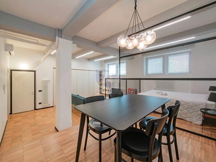 Appartamento bilocale in affitto in Via Sansovino, Città Studi, Milano