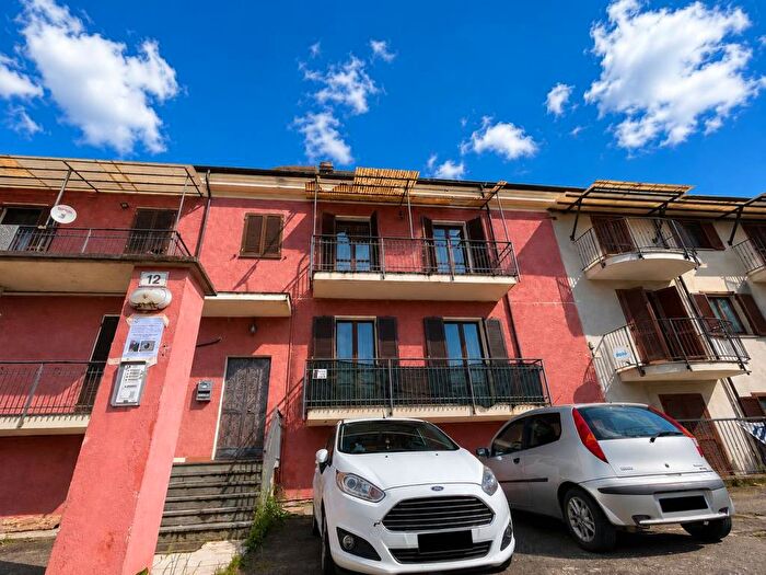 Appartamento trilocale in affitto in Strada Tirabrasse, Bricherasio
