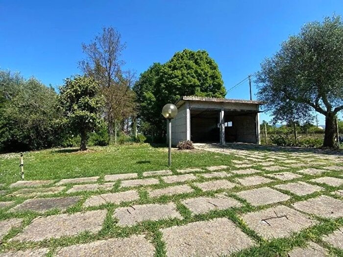 Appartamento con 6 locali in vendita in Empoli