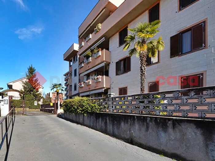 Appartamento trilocale in vendita in Via Cardinal Riboldi, Paderno Dugnano