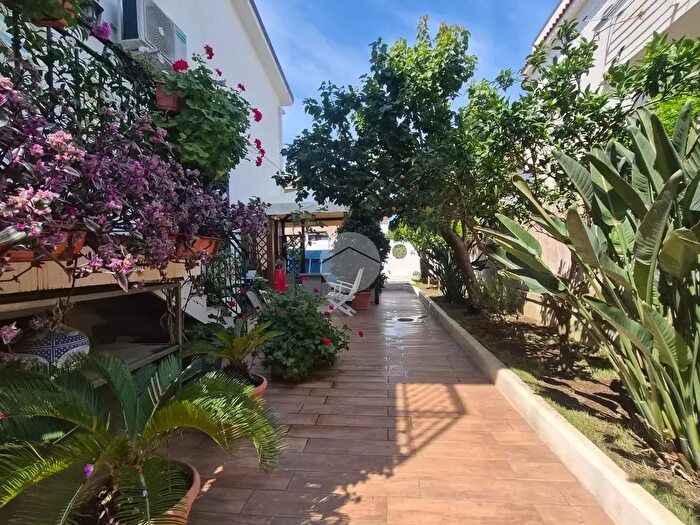 Casa con 6 locali in vendita in Via Madonna del Pantano, Giugliano In Campania