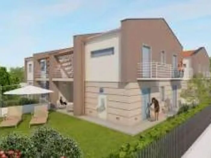 Appartamento con 6 locali in vendita in Castelnuovo Magra