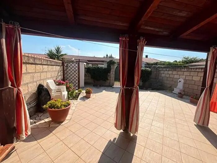 Casa trilocale in vendita in Villaggio Porto dOrra, Simeri Crichi