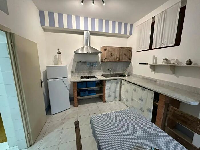 Appartamento trilocale in vendita in Massa