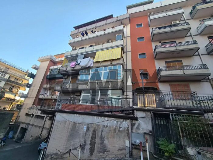 Appartamento trilocale in vendita in Catania