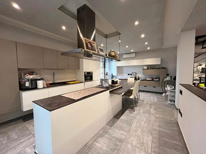 Appartamento quadrilocale in vendita in Via Irma Antonetto, Carmagnola