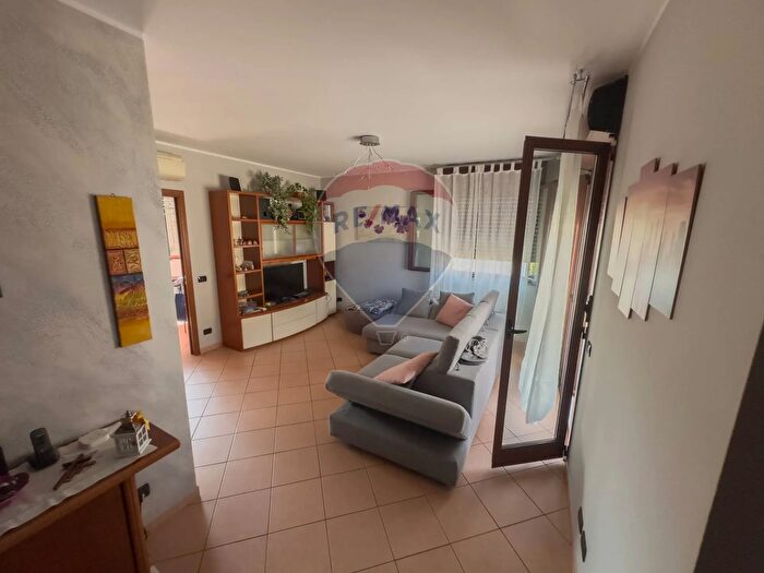 Appartamento quadrilocale in vendita in Via Edmondo De Amicis, Gorgonzola