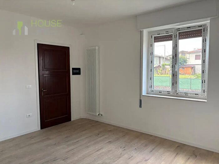 Appartamento trilocale in vendita in Via Prole, Marano Vicentino
