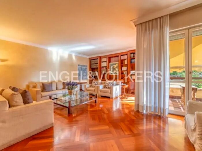 Appartamento quadrilocale in vendita in Via Pietro Micca, Legnano