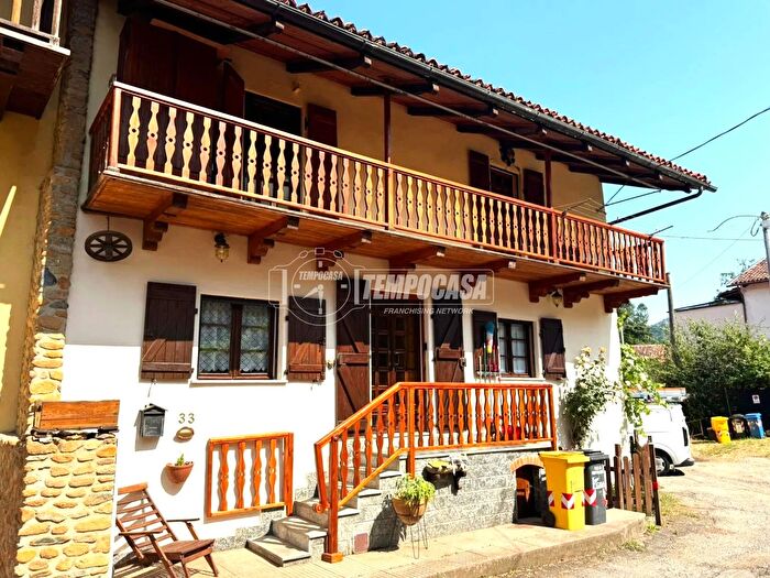 Casa con 5 locali in vendita in Via Verna, Val Della Torre