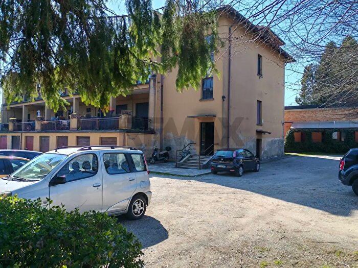 Appartamento bilocale in vendita in Via Cesare Battisti, Olgiate Molgora