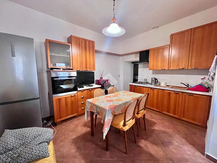 Appartamento trilocale in vendita in Via Guglielmo Marconi, Villa DAdda