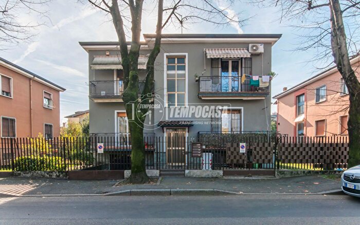 Appartamento quadrilocale in vendita in Via Monte Bianco, Cusano Milanino