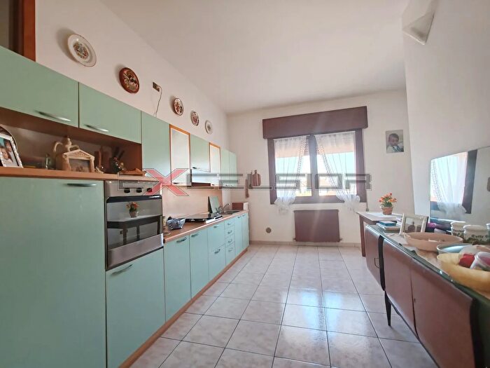 Appartamento quadrilocale in vendita in Via Matteotti, Cavarzere