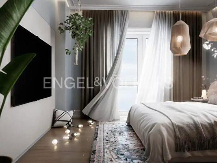 Appartamento con 6 locali in vendita in Castellammare Di Stabia