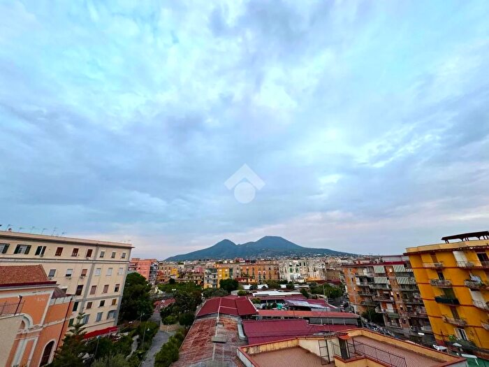 Appartamento quadrilocale in vendita in Via S Cristoforo, Portici