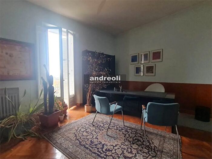 Appartamento quadrilocale in vendita in Jesi