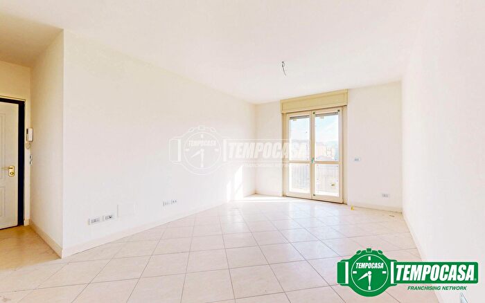 Appartamento trilocale in vendita in Via Giovanni Amendola, Acqui Terme