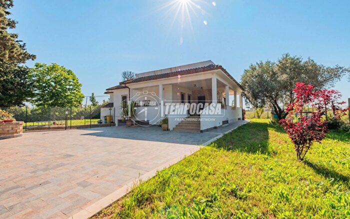 Casa con 5 locali in vendita in Via Casal dei Venti, Ladispoli