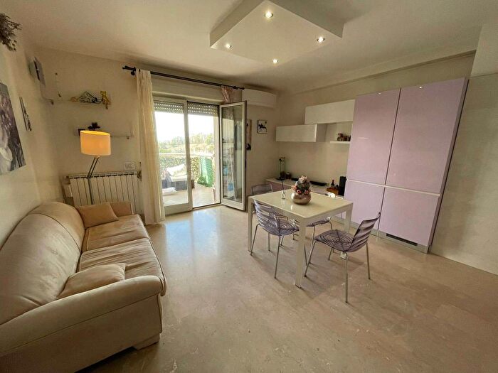 Appartamento bilocale in affitto in Via Colonnello Tommaso Masala, Parco de Medici Muratella, Roma