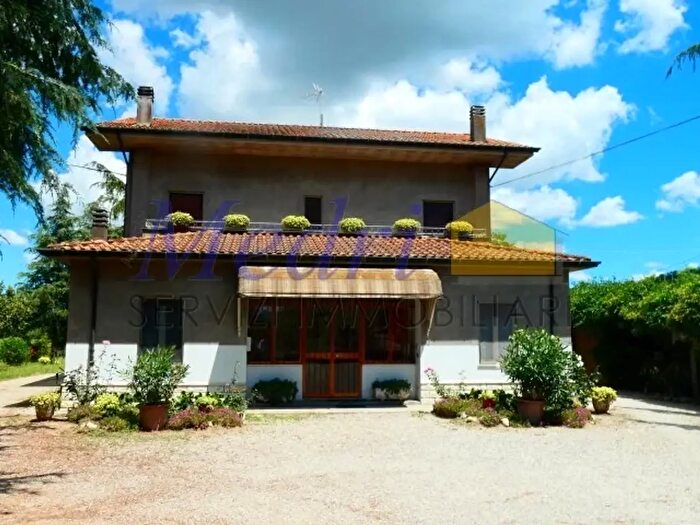 Casa con 10 locali in vendita in Via Fiume in San Carlo, Cesena