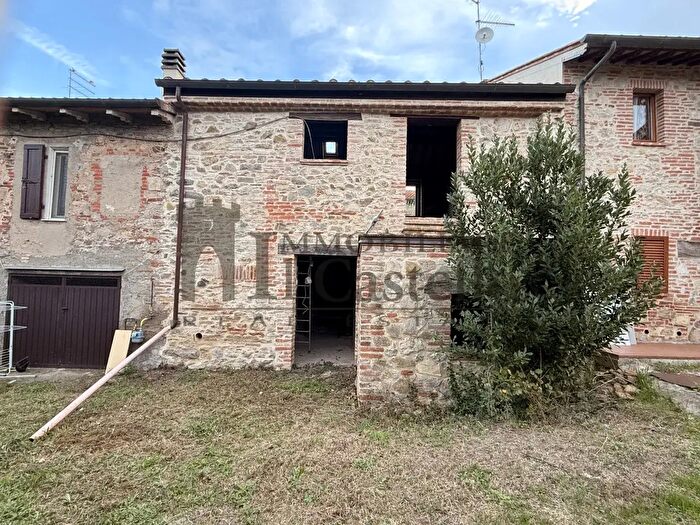 Casa trilocale in vendita in Mecucciami, Castiglione Del Lago