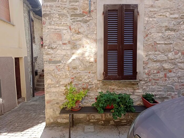 Casa trilocale in affitto in Alta Val Tidone