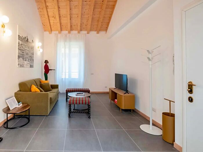 Appartamento in affitto in Via Sebastiano del Piombo, Milano