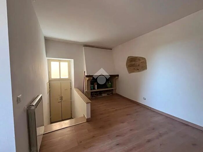 Appartamento trilocale in vendita in Via Leone IV, Amelia