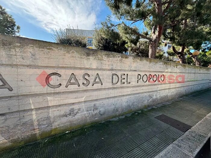 Appartamento quadrilocale in vendita in Strada San Girolamo, Bari