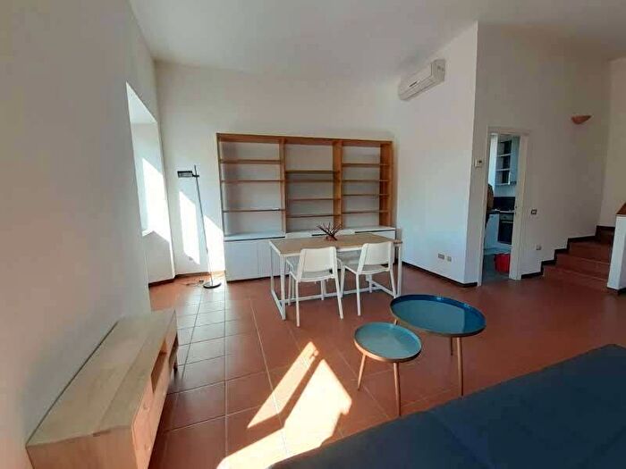 Appartamento trilocale in affitto in Via Giacomo Matteotti, Centro Storico, Ancona