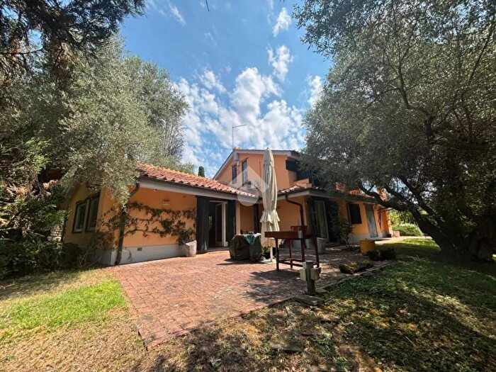 Casa con 7 locali in vendita in Via Altair, Castelnuovo Di Porto