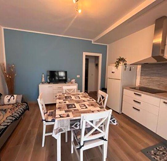 Casa trilocale in affitto in Viale Australia, Lido delle Nazioni, Comacchio