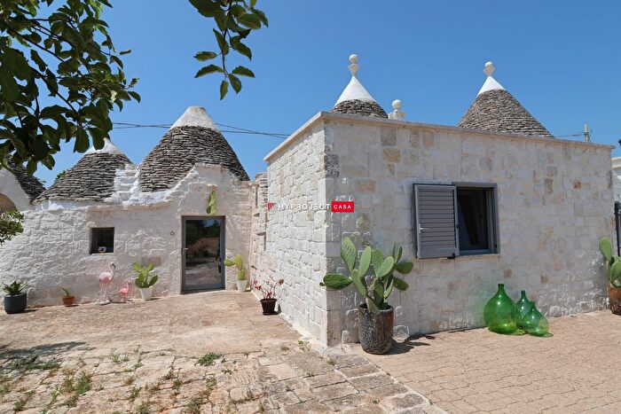 Casa con 7 locali in vendita in Strada Trasconi Chiancone, Martina Franca