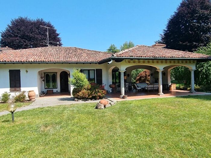 Casa con 5 locali in affitto in Via Cascina Pelada, Cascina Pelada, Cantù