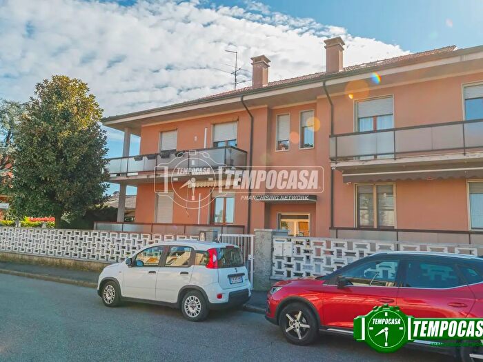 Appartamento bilocale in vendita in Via Ernesto Giacobbi Pittolo, Piacenza