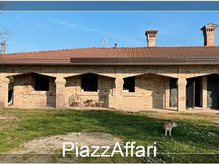 Casa bilocale in vendita in Via Porto Superiore, Brugine
