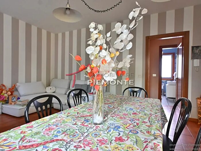 Appartamento trilocale in vendita in Via Frey Fratelli, Ameno