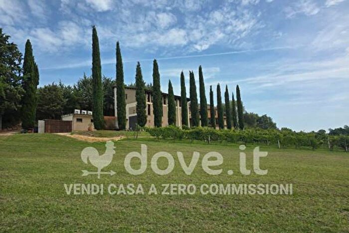 Casa trilocale in vendita in Via Madonna della Querce, Montepulciano