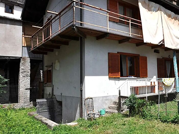 Appartamento con 6 locali in vendita in Via Colonasca, Antrona Schieranco