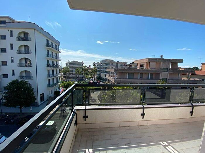 Appartamento bilocale in affitto in Via Patrioti, Centro, Albenga